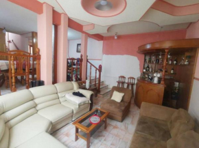 Hermosa casa en privada, a 10 mins del centro!!!
